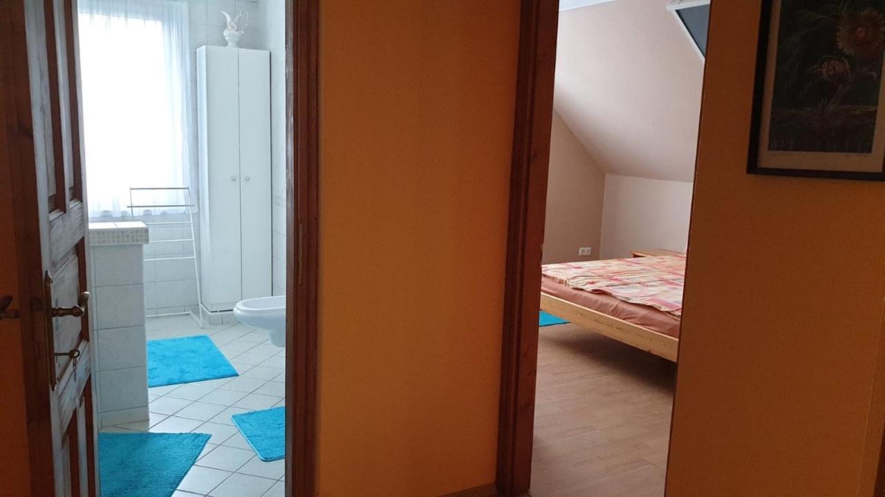 Ilona Apartmanok Балатонбоглар Екстер'єр фото