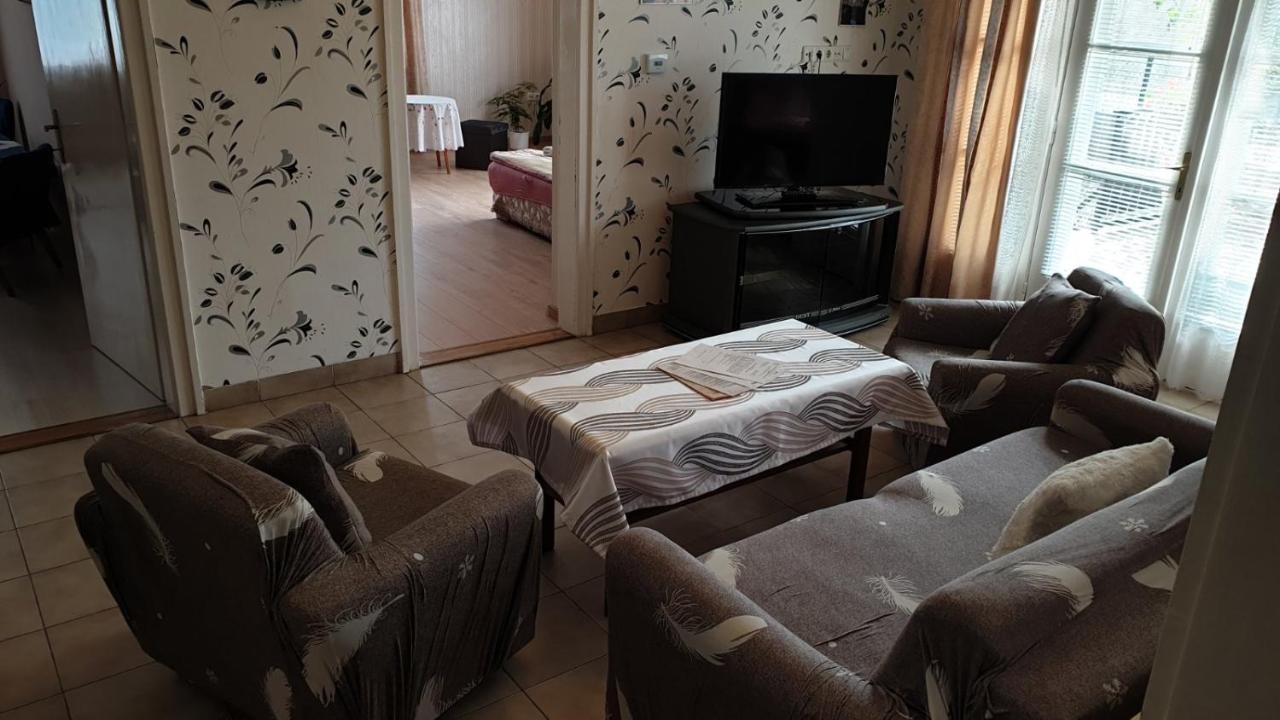 Ilona Apartmanok Балатонбоглар Екстер'єр фото